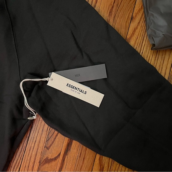 FEAR OF GOD ESSENTIALS SS22 IRON 1977 HOODIE - Picture 5 of 5